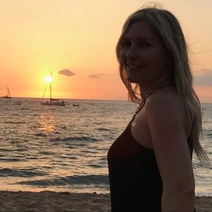 Meet your Posher, Becky